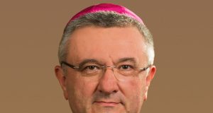 „Nem mondhatunk le arról, hogy a társadalmat az evangéliumi értékrend szerint formáljuk!”